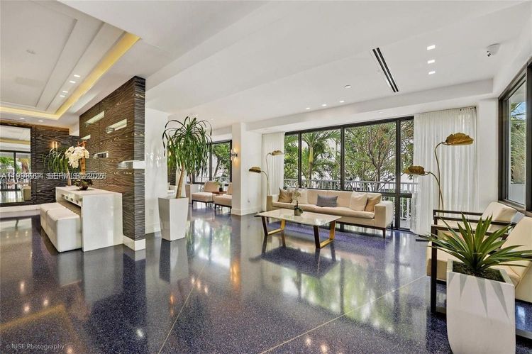 Vendome Place #803 image #13