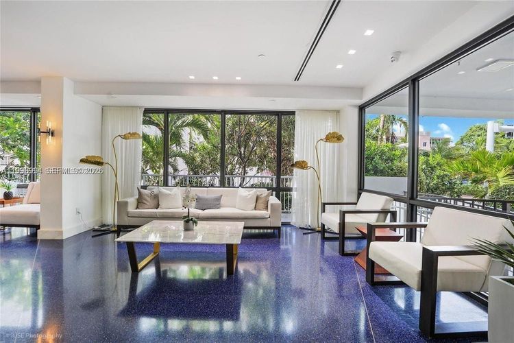 Vendome Place #803 image #14