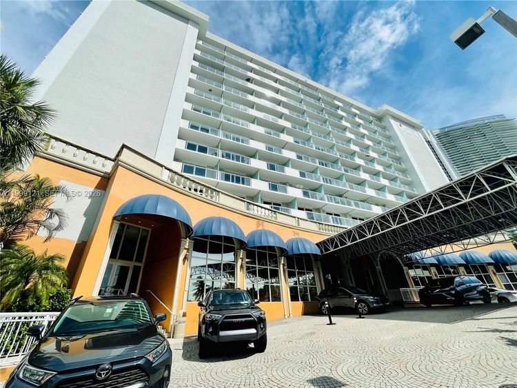 Aventura Beach Club #504 image #16