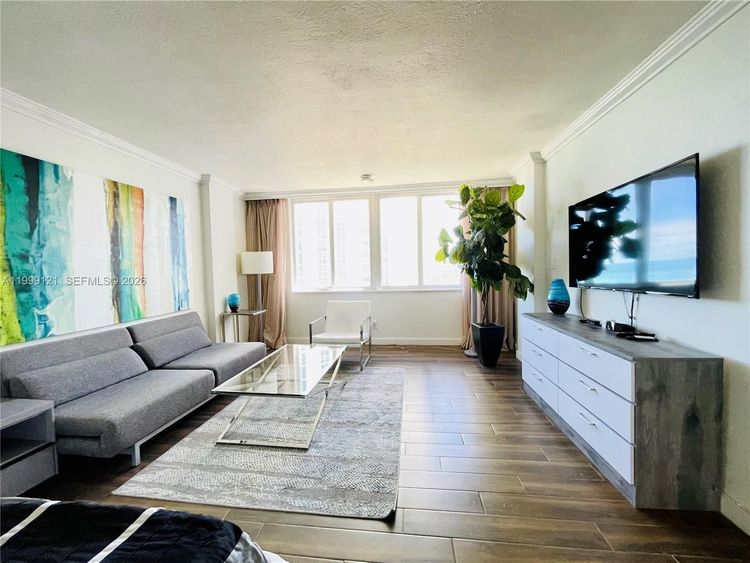 Aventura Beach Club #504 image #8