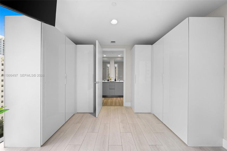 1010 Brickell #1411 image #13