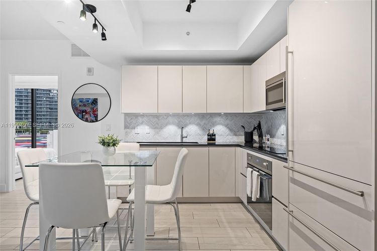 1010 Brickell #1411 image #19