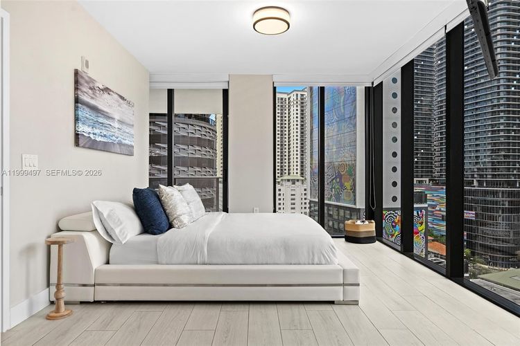 1010 Brickell #1411 image #8