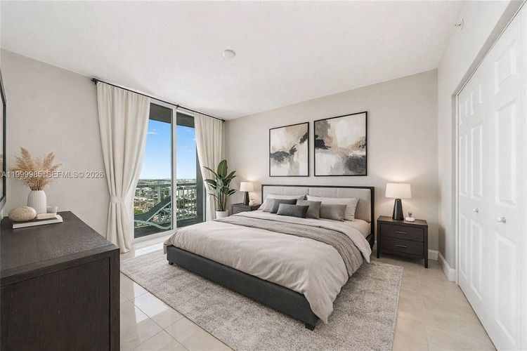 1800 Biscayne Plaza #1103 image #6