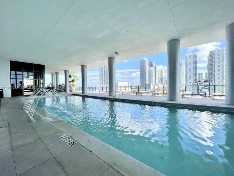 Canvas #3106 image #18