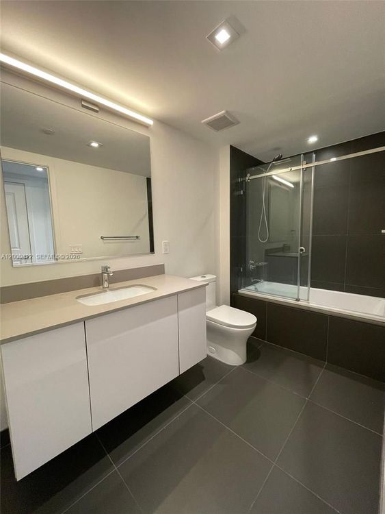 Canvas #3106 image #6