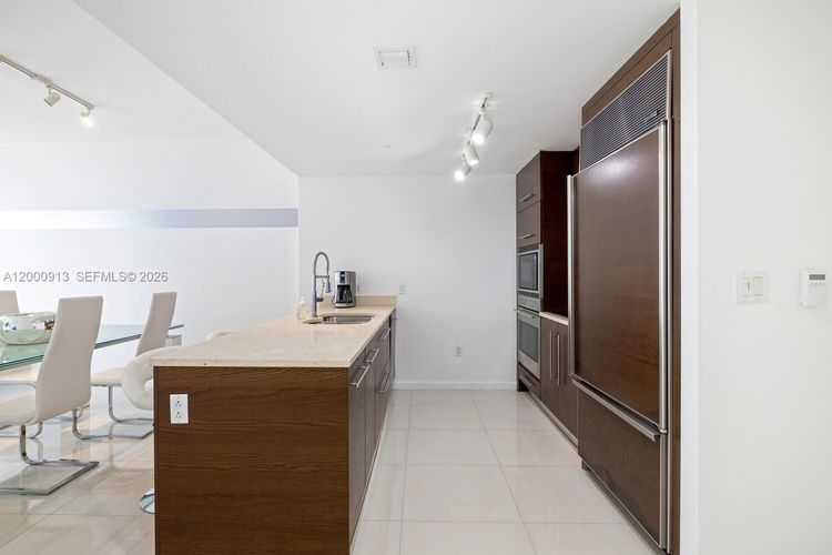 Icon Brickell I #2611 image #7