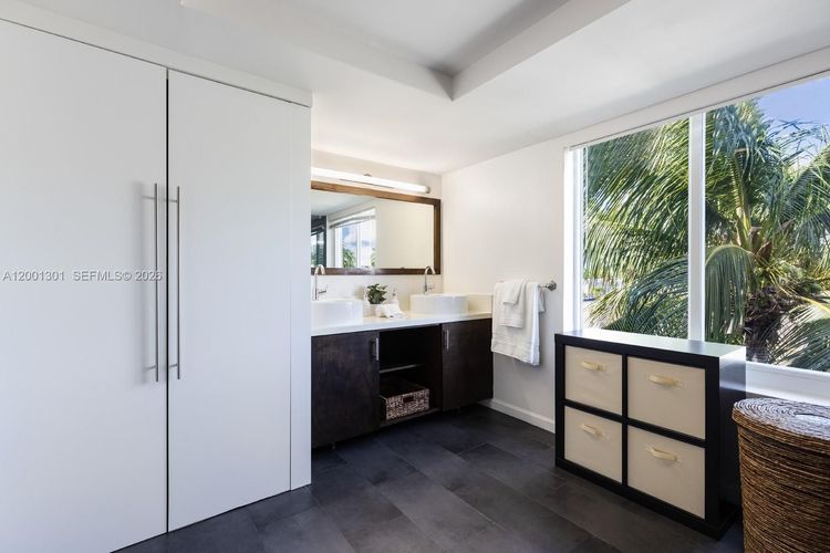 Villas at South Beach #225 image #12