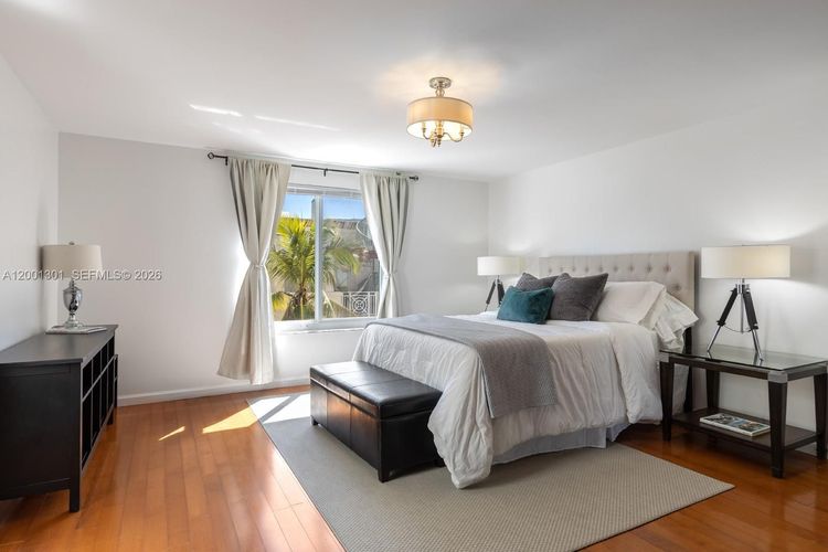 Villas at South Beach #225 image #8