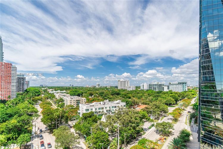 Echo Brickell #1004 image #21