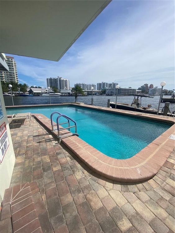 Lauderdale Tower #F2 image #30