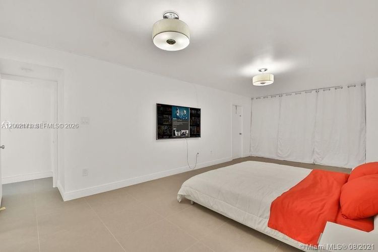 Del Prado South Tower #801 image #38