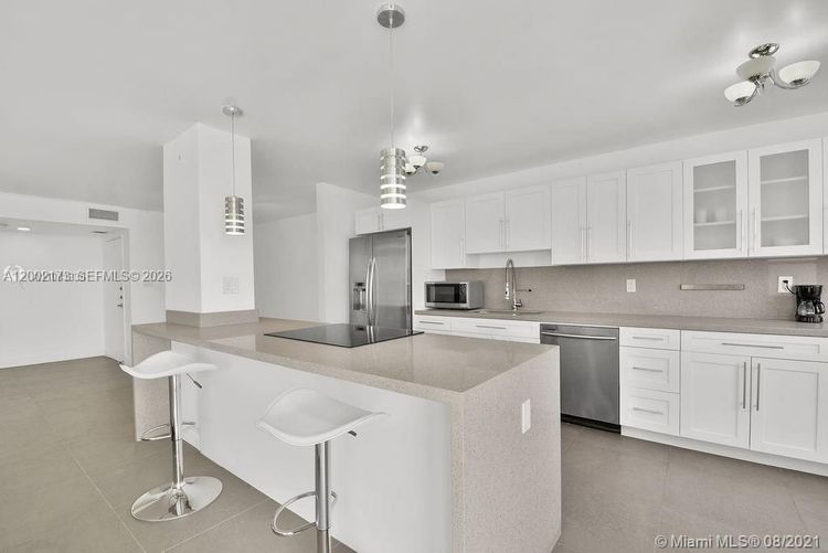 Del Prado South Tower #801 image #56