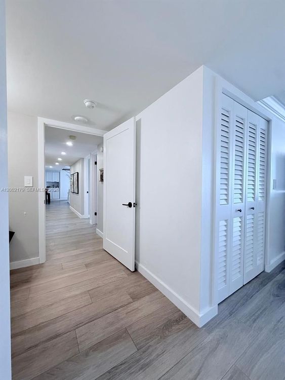 Brickell Place B #B1809 image #12