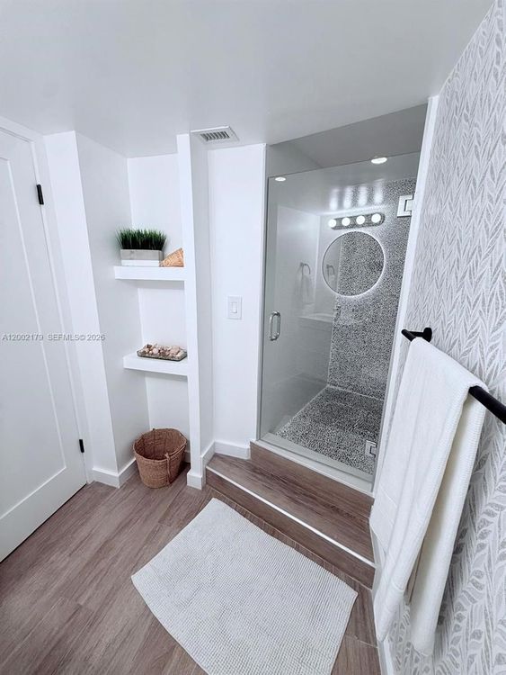 Brickell Place B #B1809 image #17