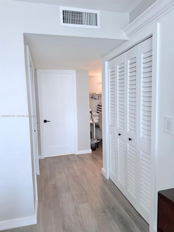 Brickell Place B #B1809 image #6