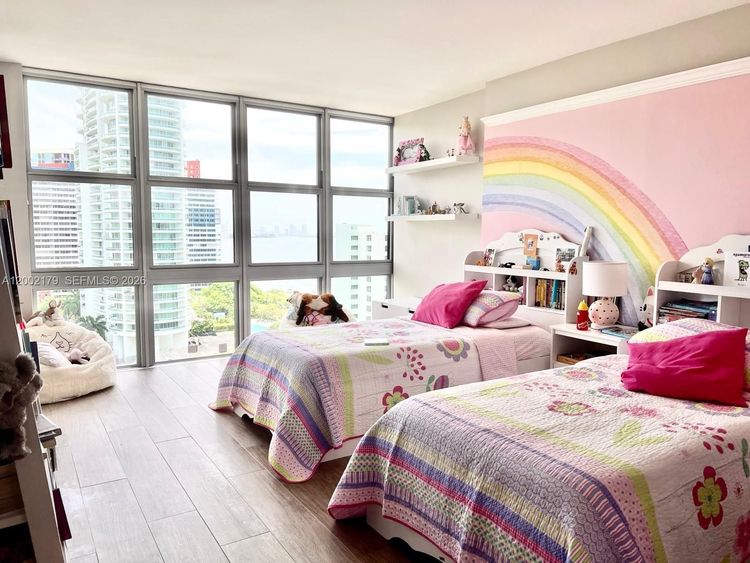 Brickell Place B #B1809 image #9