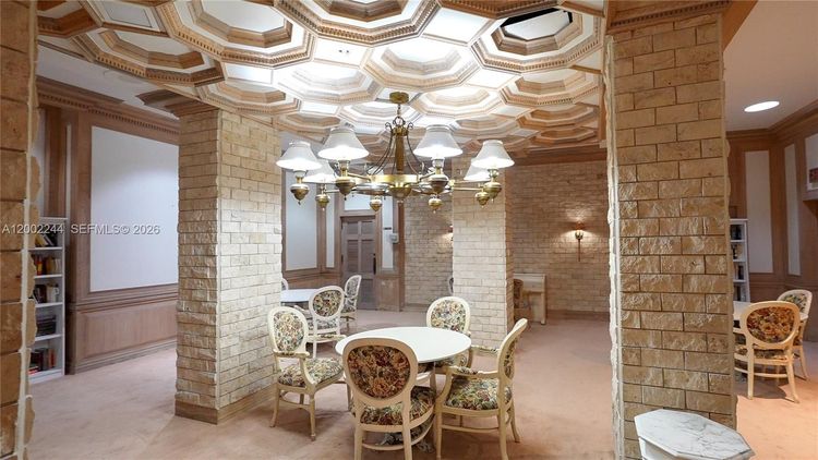 Maison Grande #412 image #16