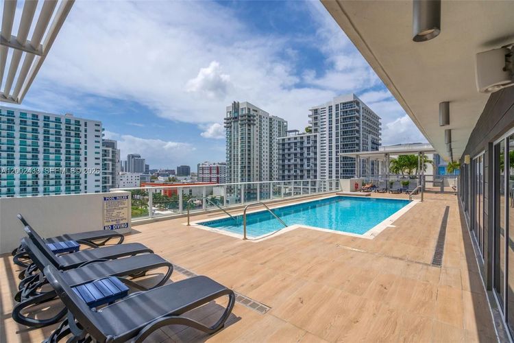 26 Edgewater #605 image #24