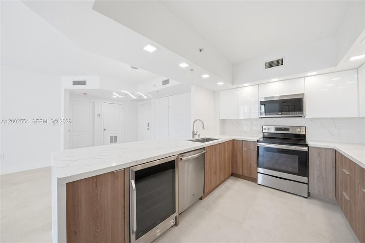 Waverly Las Olas #1401 image #15