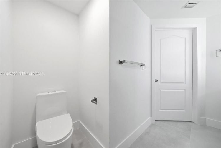 Waverly Las Olas #1401 image #23