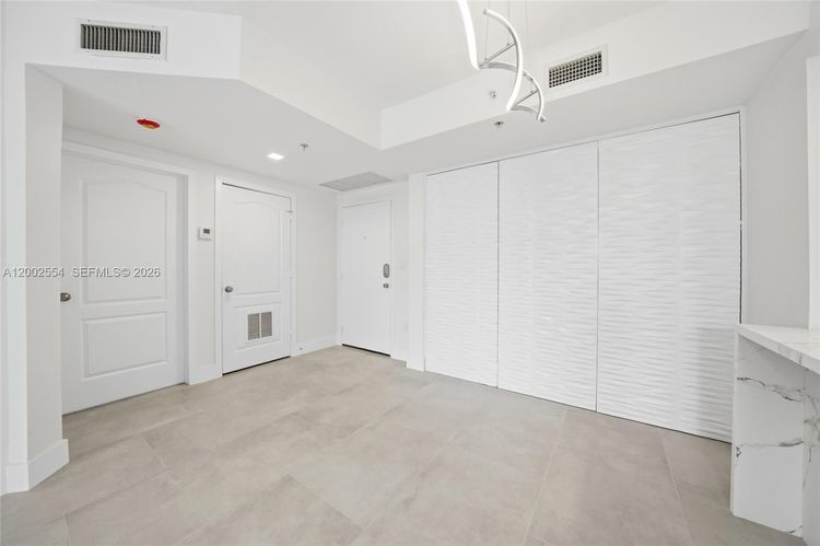 Waverly Las Olas #1401 image #6