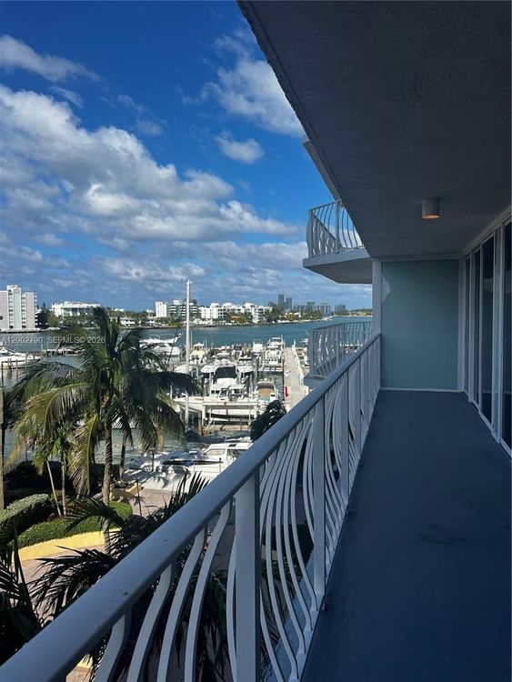 Grand View Palace #417 image #17