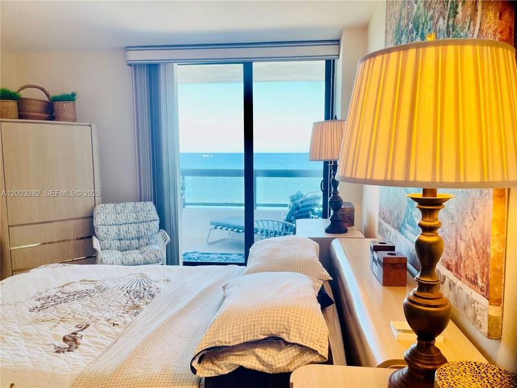 Club Atlantis #1805 image #9