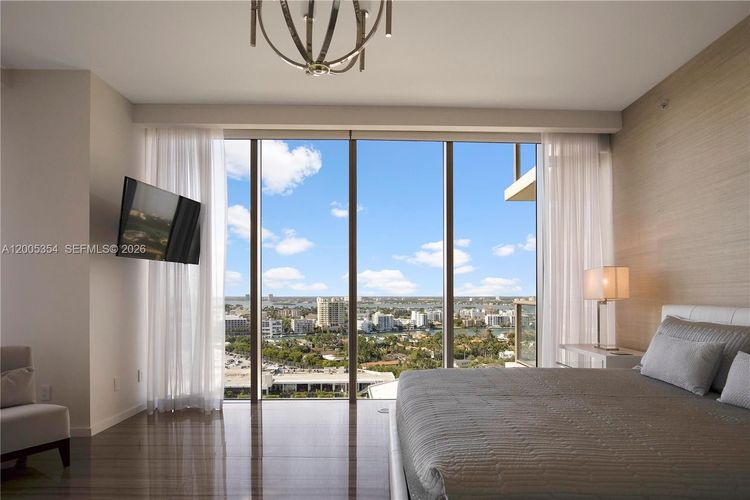 St. Regis Bal Harbour North #1805N image #24