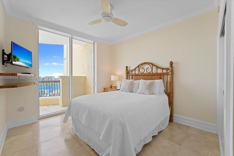 Acqualina #2702 image #18