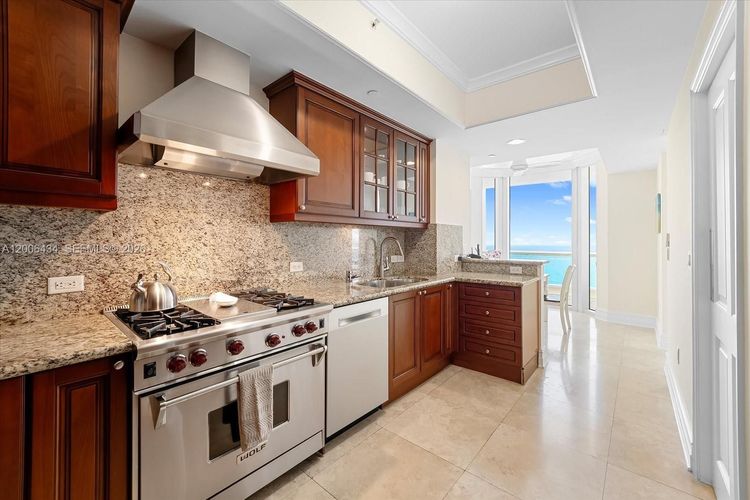 Acqualina #2702 image #8