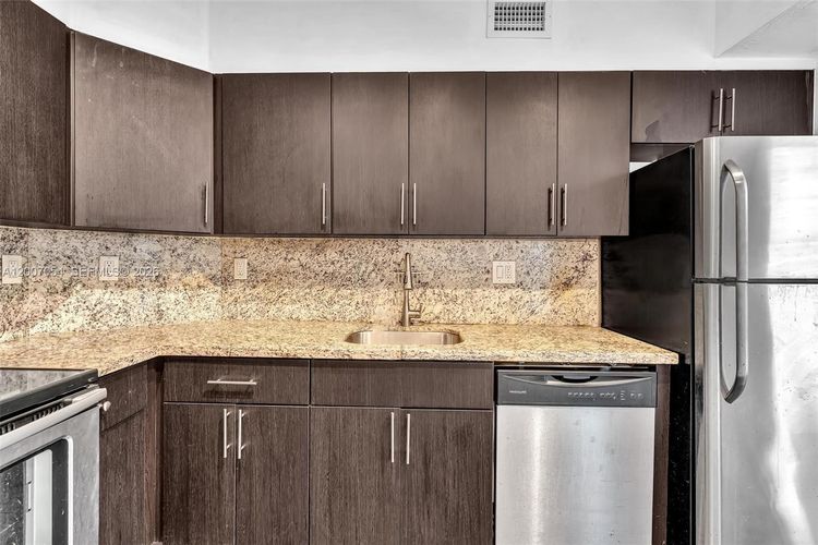 Arlen House West #228 image #11