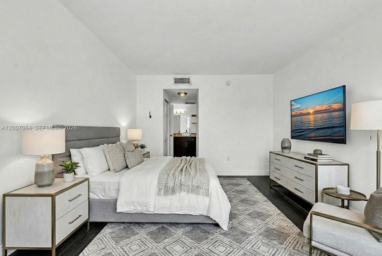 Arlen House West #228 image #18
