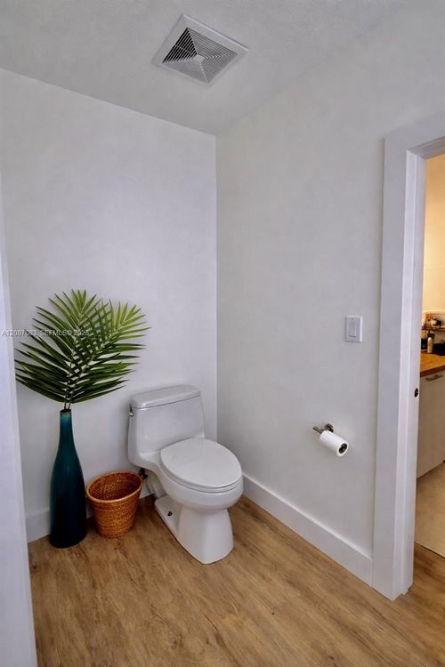 1800 Club #303 image #10