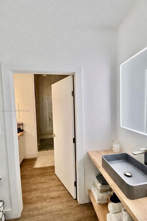 1800 Club #303 image #12