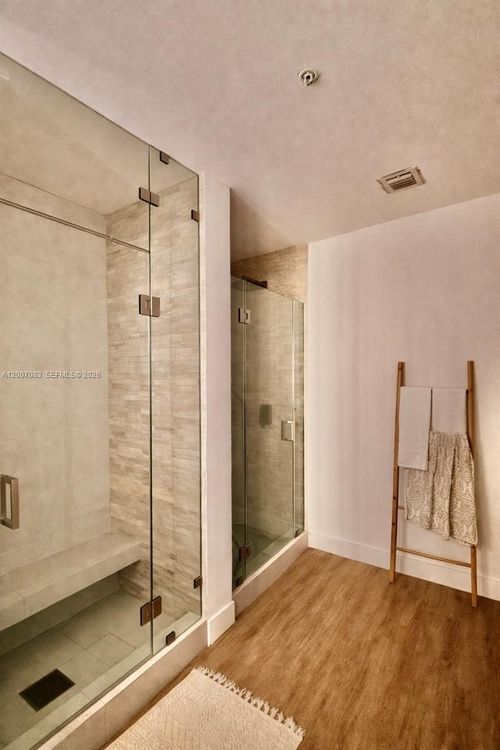 1800 Club #303 image #15