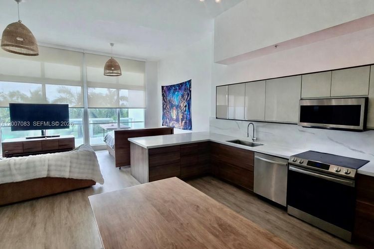 1800 Club #303 image #7