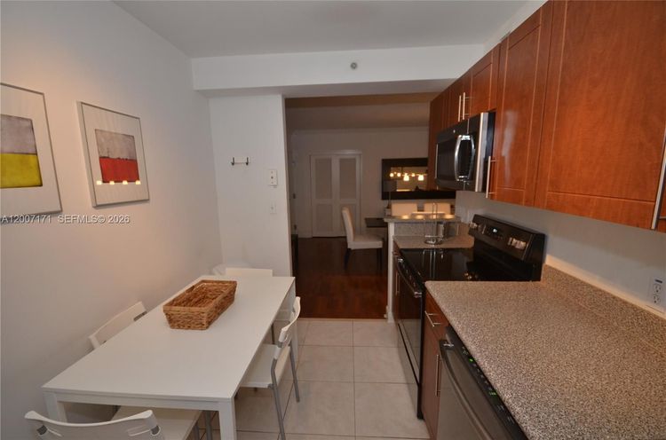 401 Blu Condo #1013 image #15