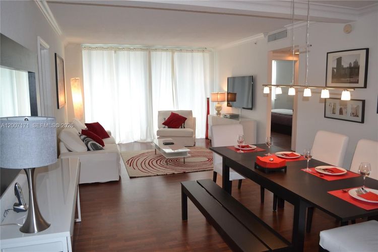 401 Blu Condo #1013 image #7