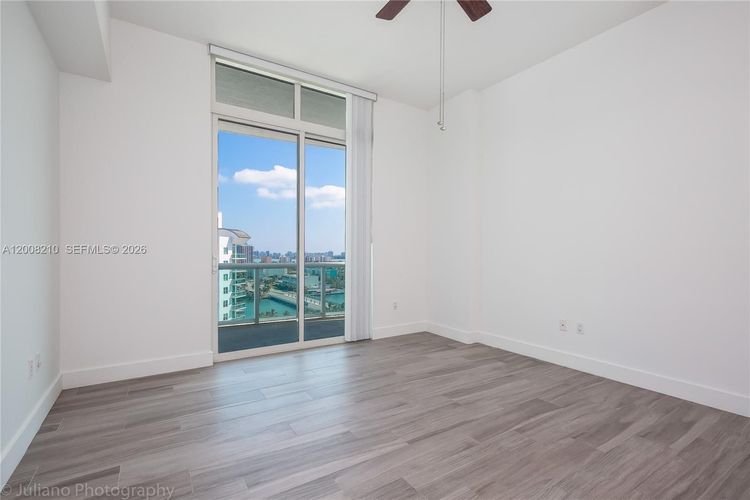 360 Condo #PH23 image #18