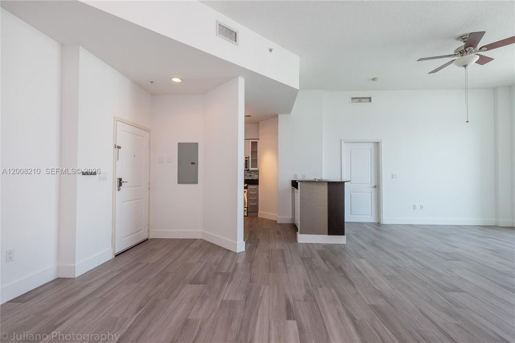360 Condo #PH23 image #19