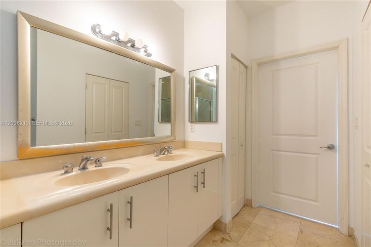 360 Condo #PH23 image #25