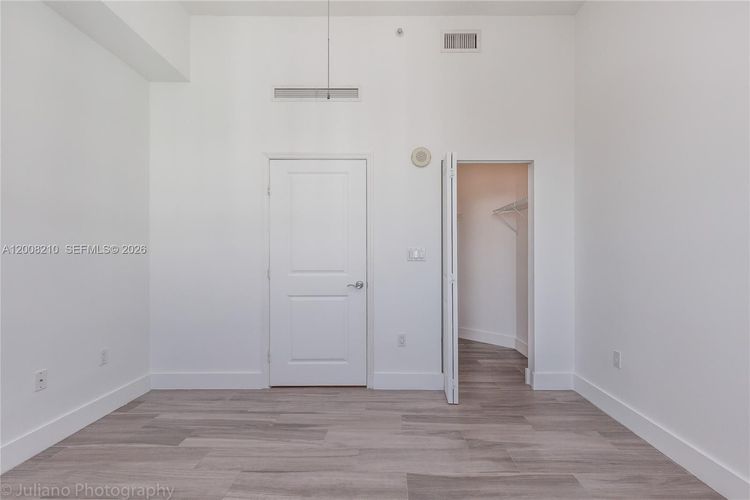 360 Condo #PH23 image #29