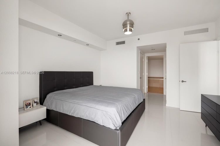 Icon Brickell II #2603 image #12