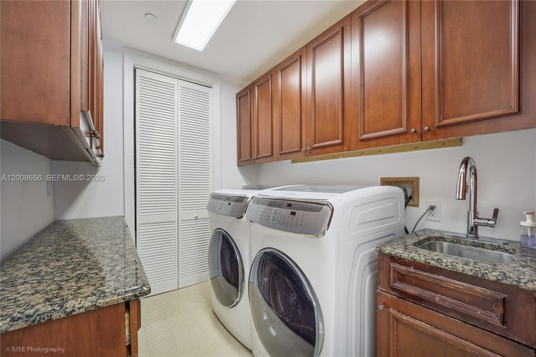 Ritz-Carlton Coconut Grove #2202 image #19
