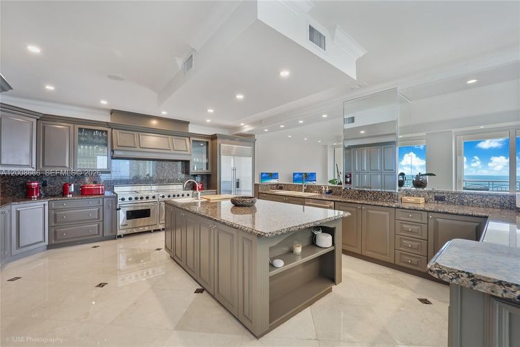 Ritz-Carlton Coconut Grove #2202 image #8