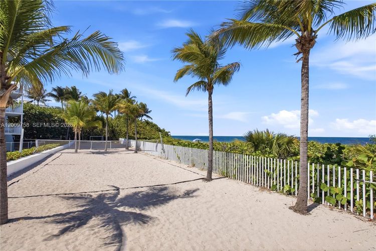 Sands of Key Biscayne #7L image #28