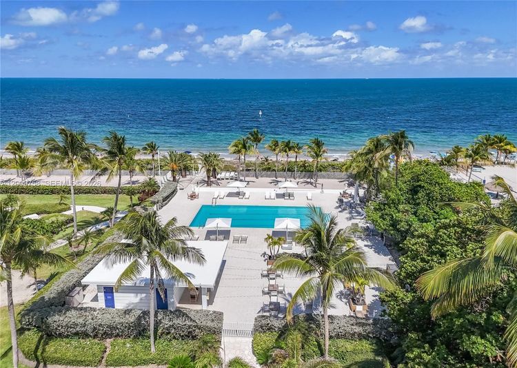 Sands of Key Biscayne #7L image #38