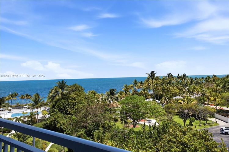 Sands of Key Biscayne #7L image #8