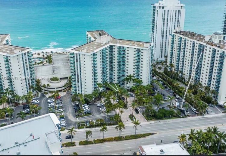The Tides On Hollywood Beach #2B image #15